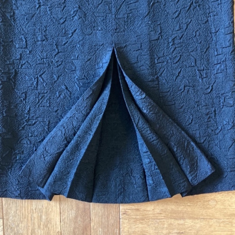 80s midi skirt made in France, dark black, Ann Taylor, labeled 4 but fits like 0 - Picture 9 of 14